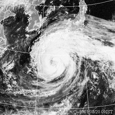 2001年8月20日09時の気象衛星可視画像