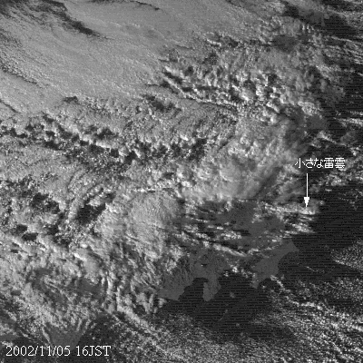 2002年11月05日16時の気象衛星可視画像