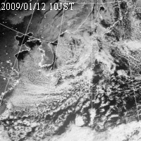 気象衛星可視画像：1月12日10時